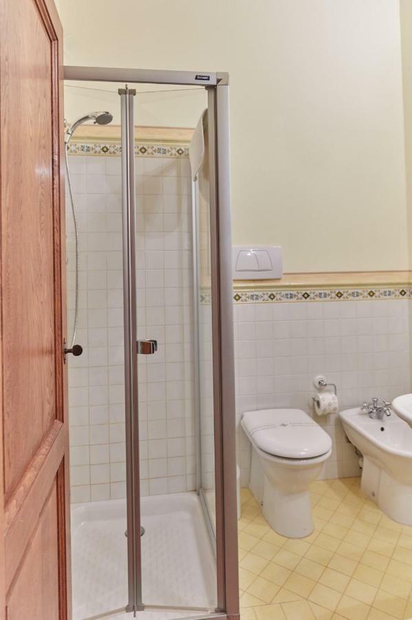 La Magnifica B&B Fauglia Bagian luar foto