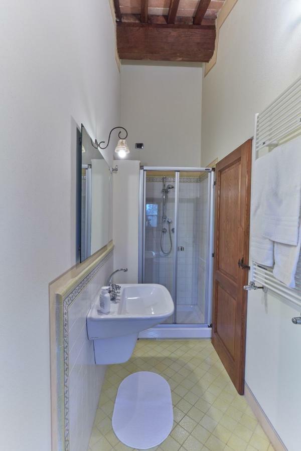 La Magnifica B&B Fauglia Bagian luar foto