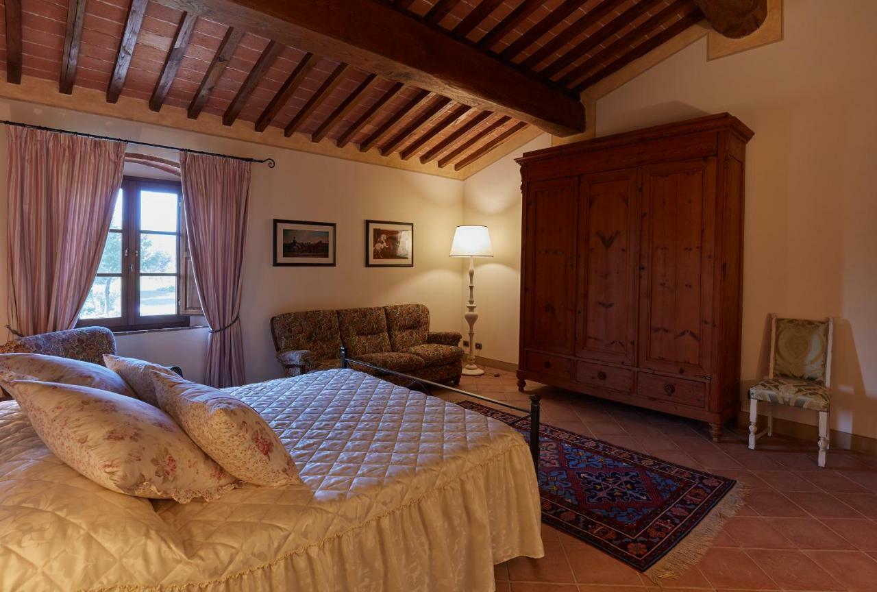 La Magnifica B&B Fauglia Bagian luar foto