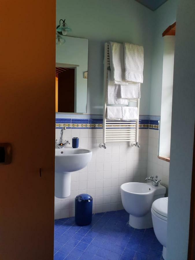 La Magnifica B&B Fauglia Bagian luar foto