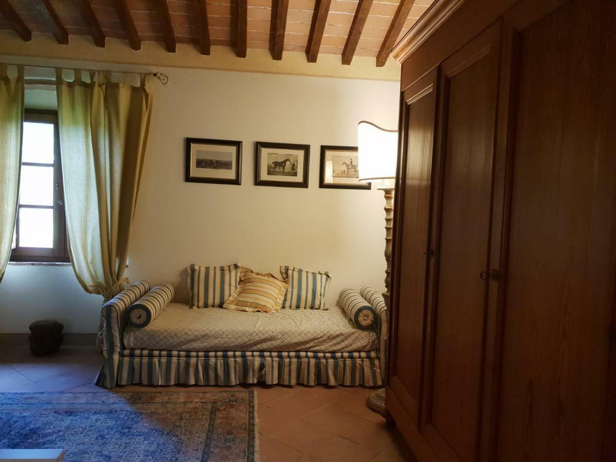 La Magnifica B&B Fauglia Bagian luar foto